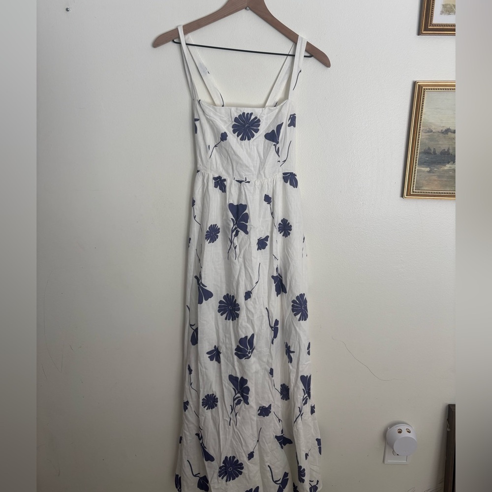 Petal & Pup White Maxi Dress Navy Floral Open Back Women’s Medium NWOT boho